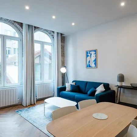 Bright And Peaceful T2 In Town Center Ail Apartment Lyon Exterior photo