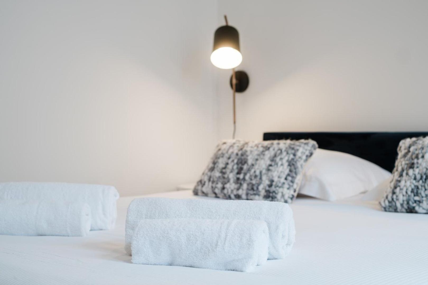 Apartment Bright And Peaceful T2 In Town Center Ail Lyon